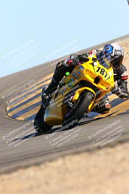 media/Feb-12-2022-SoCal Trackdays (Sat) [[3b21b94a56]]/Turn 12 (140pm)/